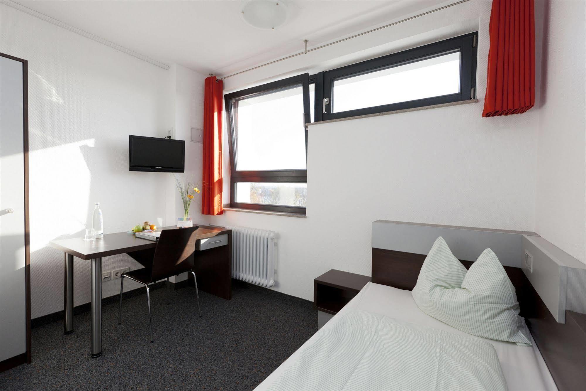 City-hostel Köln-riehl Hostel *