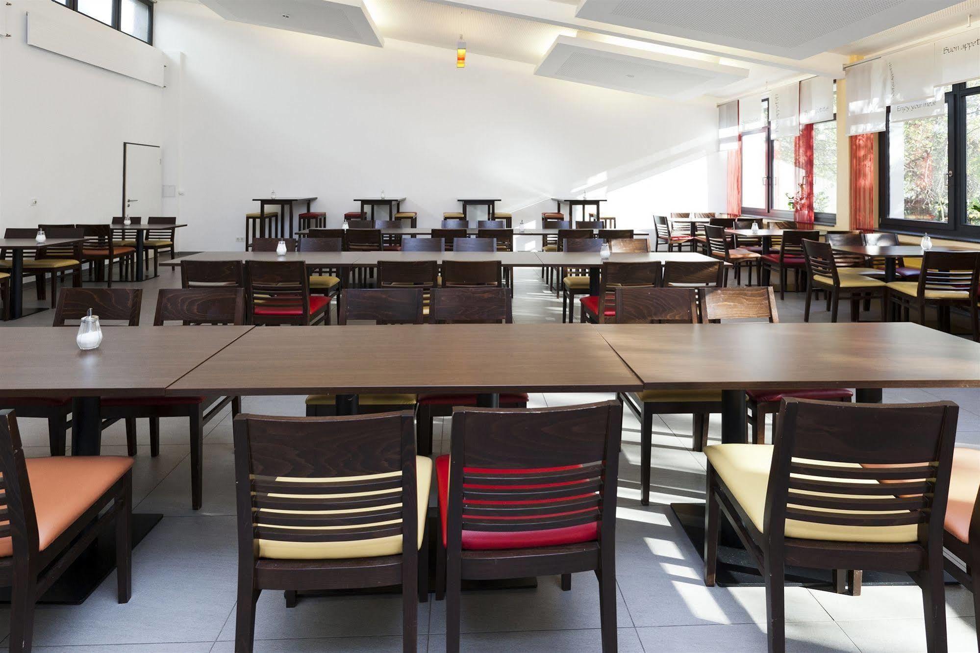 City-hostel Köln-riehl Hostel